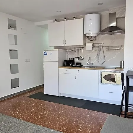 Pequeno Apartamento Con Vistas Al Mar Roquetas de Mar